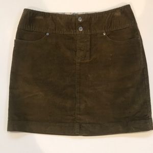 Athleta  Olive Green Corduroy Mini Skirt SZ 4